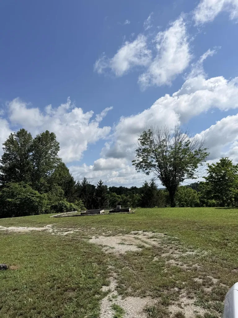 736 Caudill Road Beattyville KY 41311