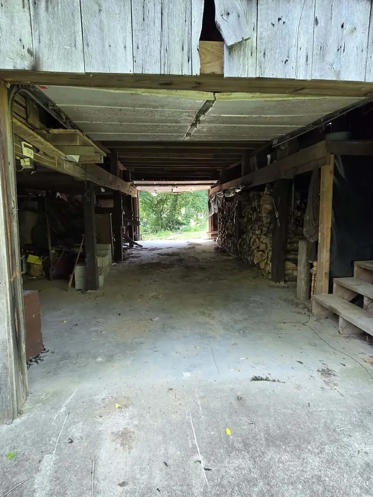 736 Caudill Road Beattyville KY 41311