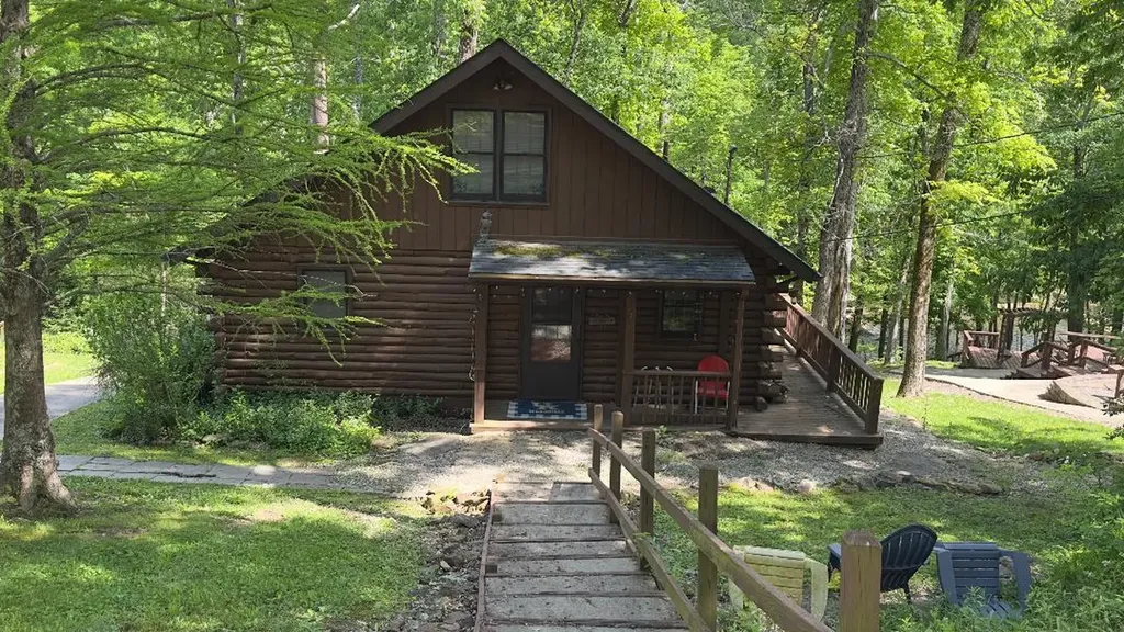 403 Timberlake Lane Mcdaniels KY 40152