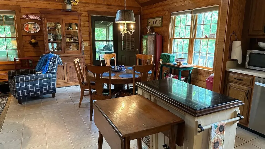 403 Timberlake Lane Mcdaniels KY 40152