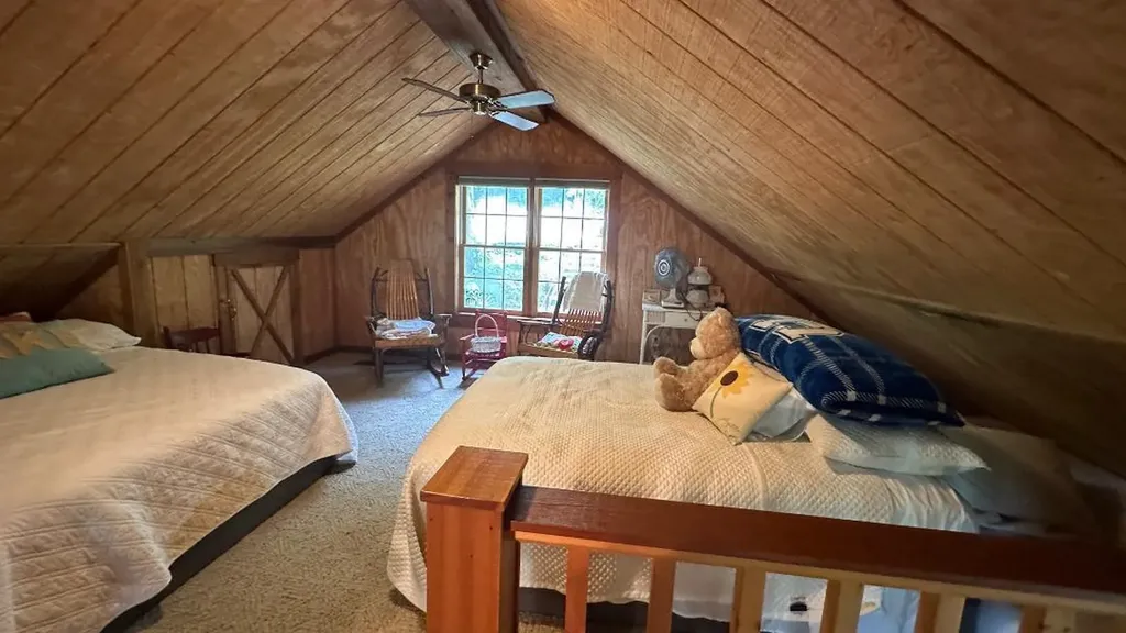 403 Timberlake Lane Mcdaniels KY 40152