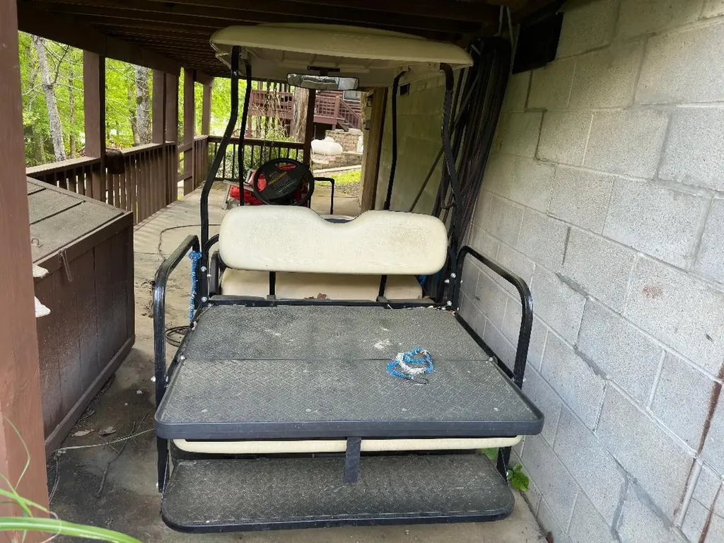 403 Timberlake Lane Mcdaniels KY 40152