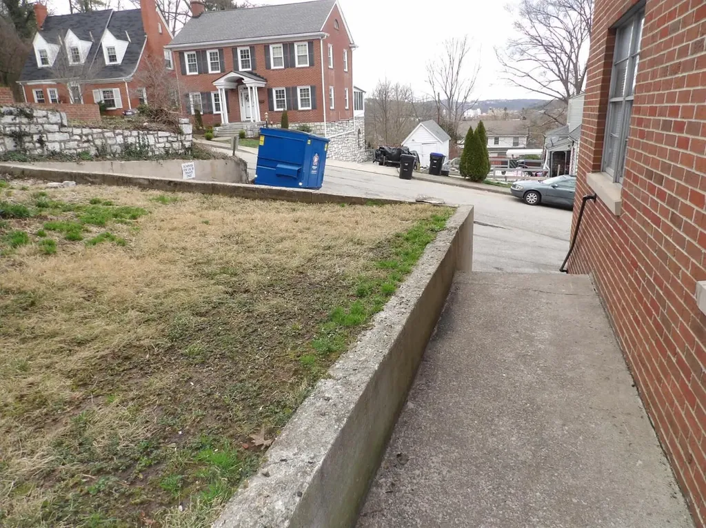 720 Woodland Avenue Frankfort KY 40601