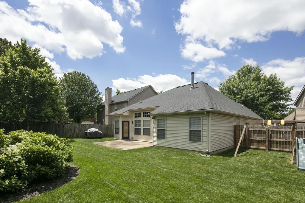 4521 Arum Park Lexington KY 40509