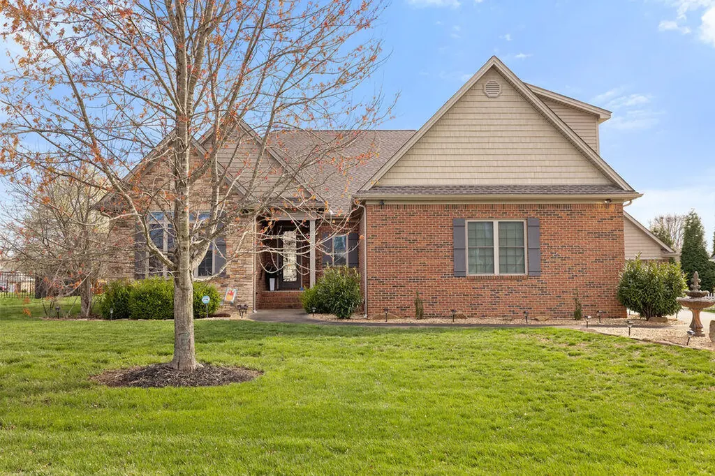 125 Pershing Way Paducah KY 42001