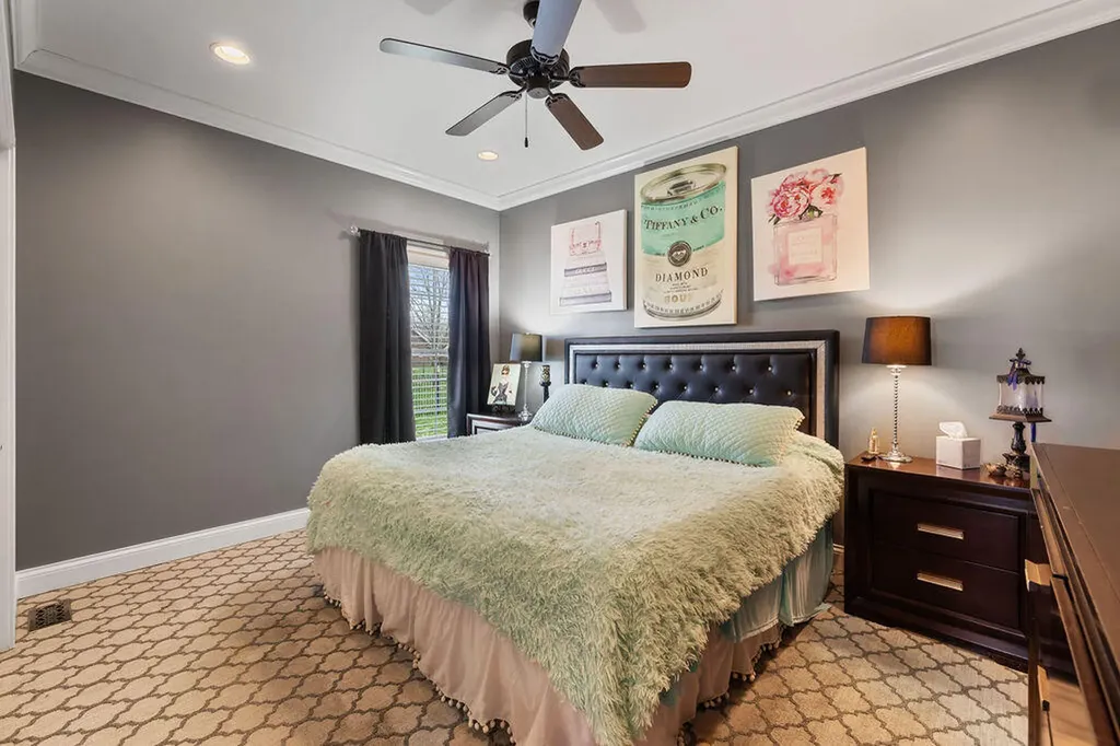 125 Pershing Way Paducah KY 42001
