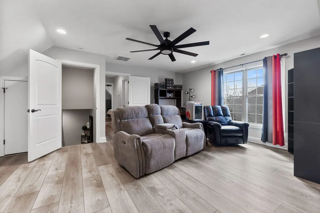 125 Pershing Way Paducah KY 42001