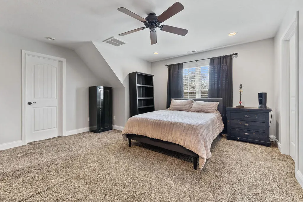 125 Pershing Way Paducah KY 42001