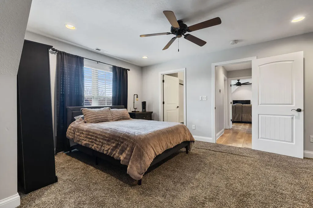 125 Pershing Way Paducah KY 42001