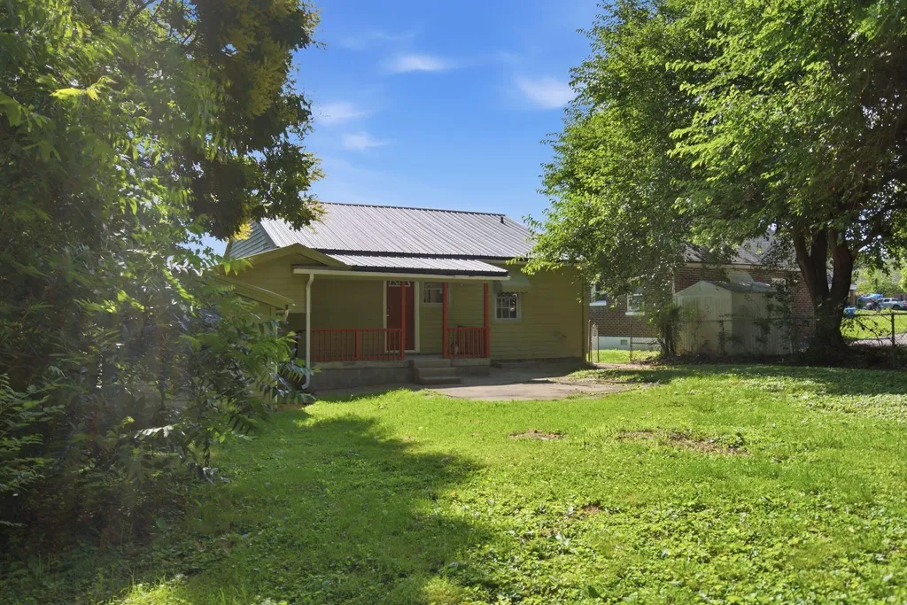 403 N 4th Street Danville KY 40422