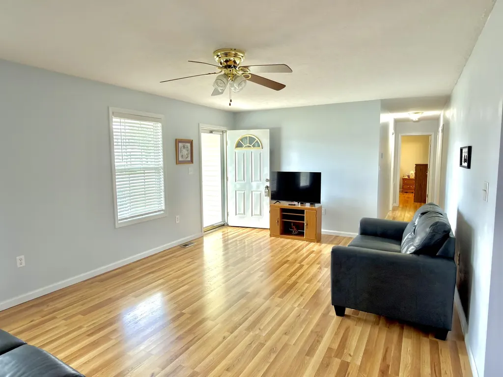 111 Derby Drive London KY 40744