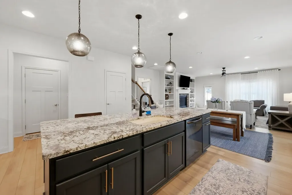 2279 Calendula Road Lexington KY 40511