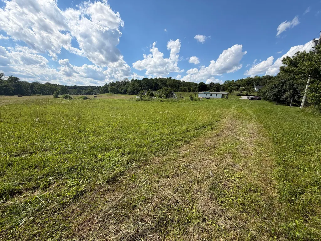 2375 John Watts Road Nicholasville KY 40356