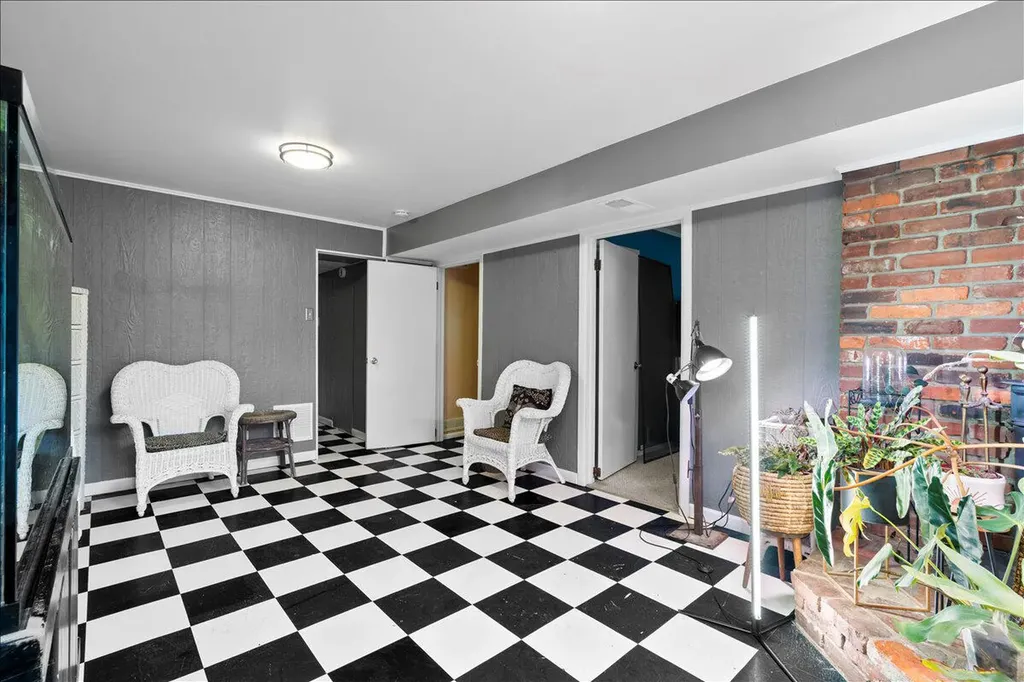 1265 Nice Drive Lexington KY 40504