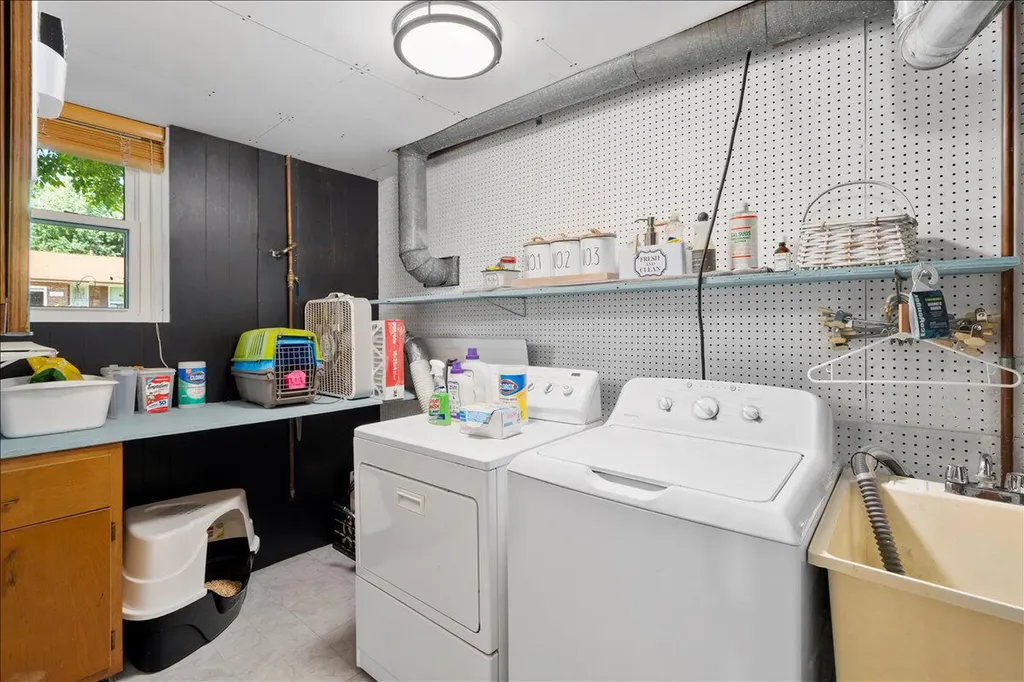 1265 Nice Drive Lexington KY 40504