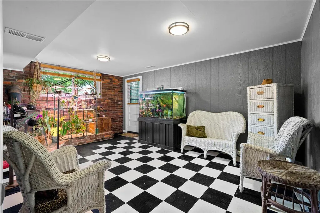 1265 Nice Drive Lexington KY 40504