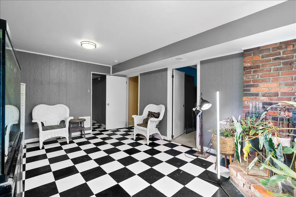 1265 Nice Drive Lexington KY 40504