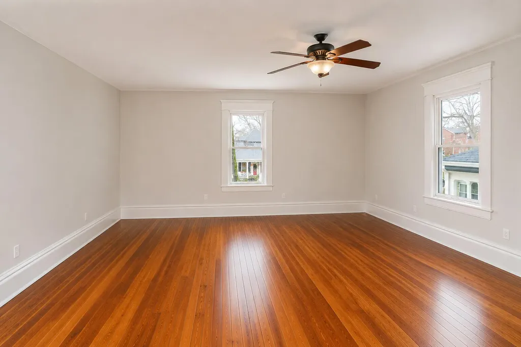 214 S Burns Avenue Winchester KY 40391