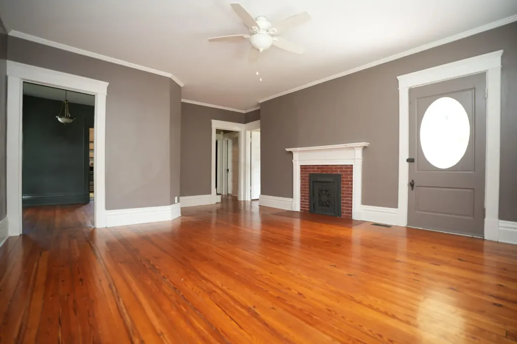 214 S Burns Avenue Winchester KY 40391