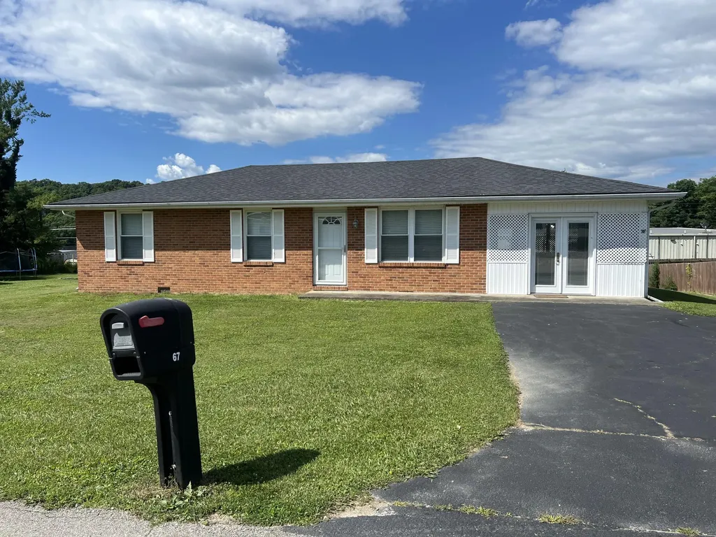 67 N Clayton Lane Morehead KY 40351