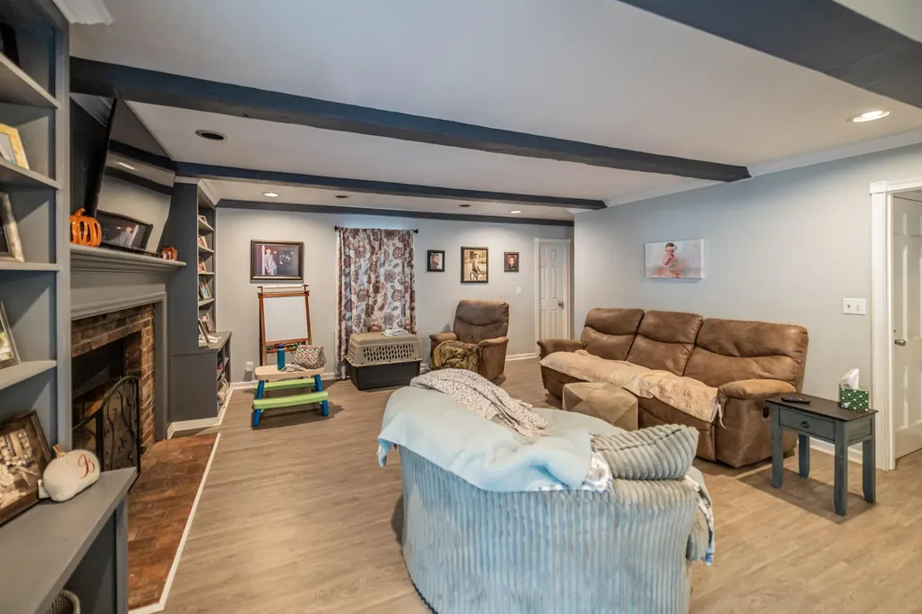 201 Maxfield Drive Paducah KY 42001