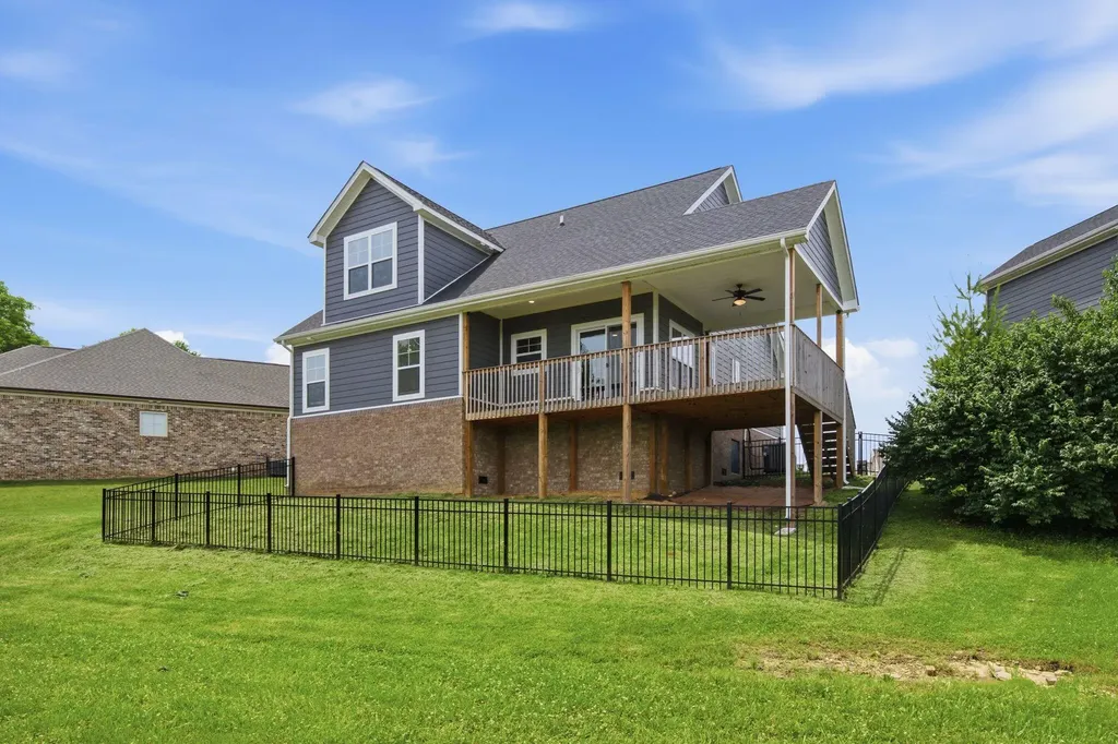 124 White Pine Court Frankfort KY 40601