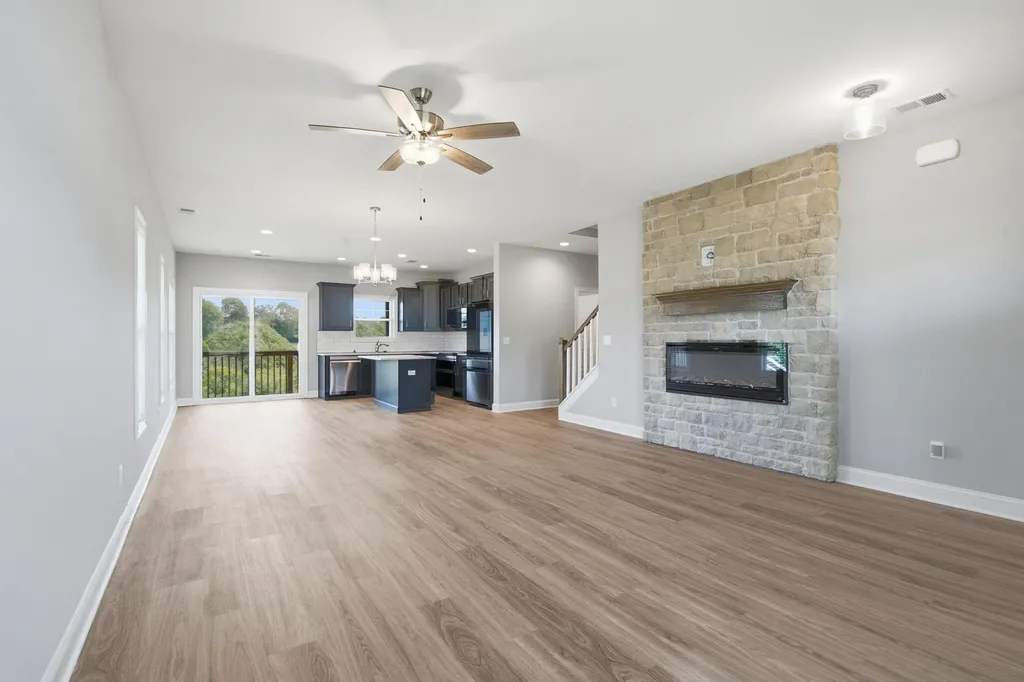 124 White Pine Court Frankfort KY 40601
