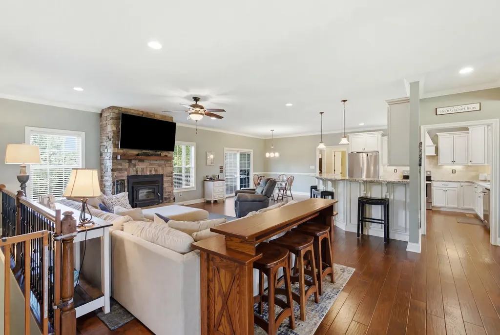 1576 Gayhart Lane Nicholasville KY 40356