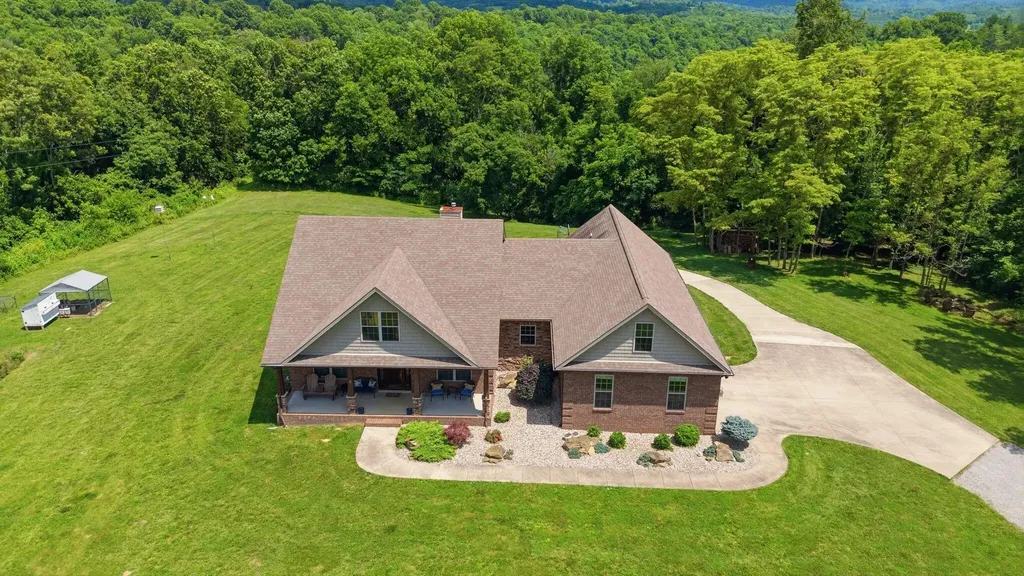 1576 Gayhart Lane Nicholasville KY 40356