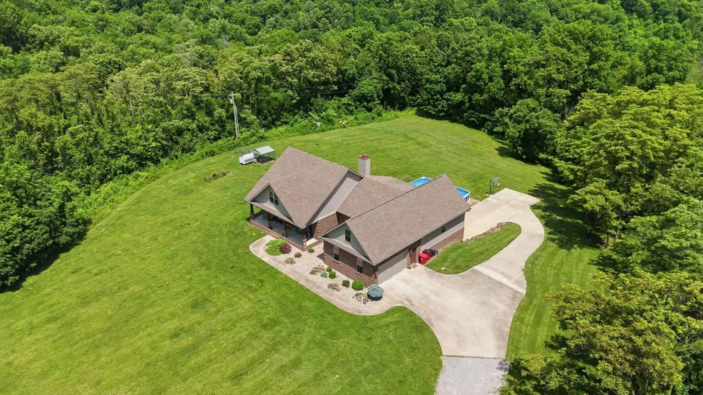 1576 Gayhart Lane Nicholasville KY 40356