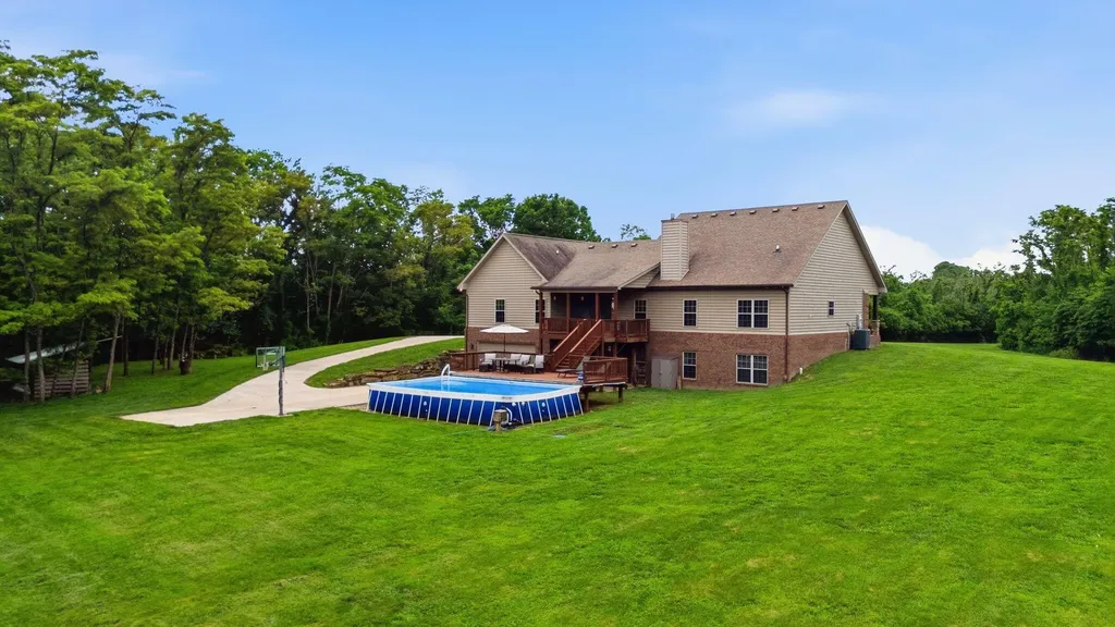 1576 Gayhart Lane Nicholasville KY 40356
