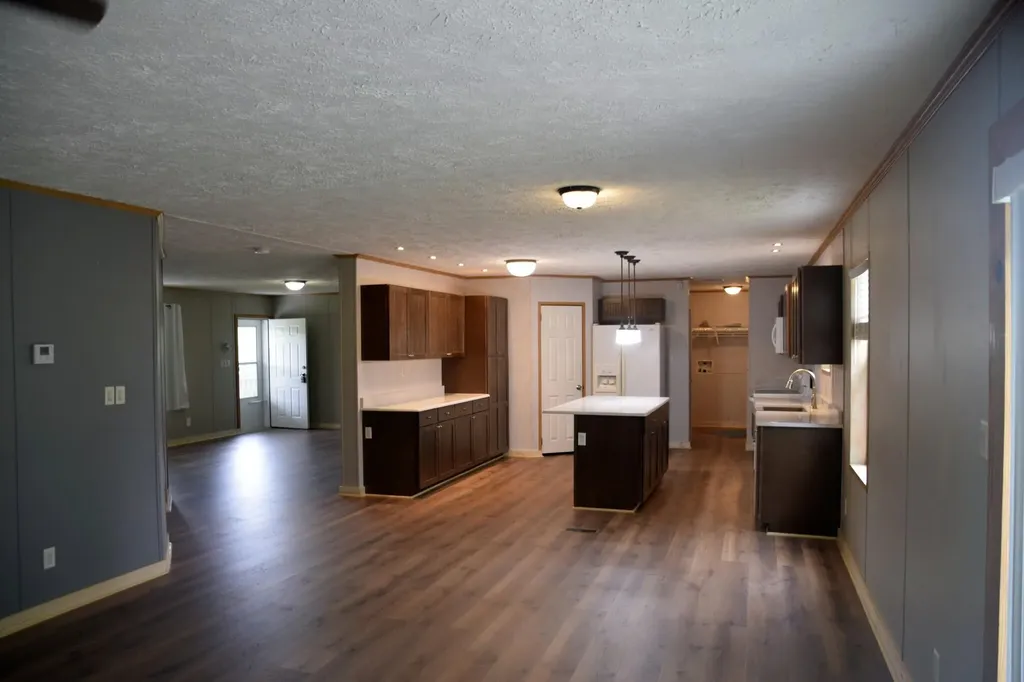 7223 Mt Carmel Road Maysville KY 41056