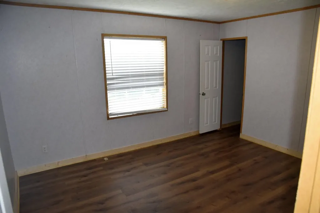 7223 Mt Carmel Road Maysville KY 41056