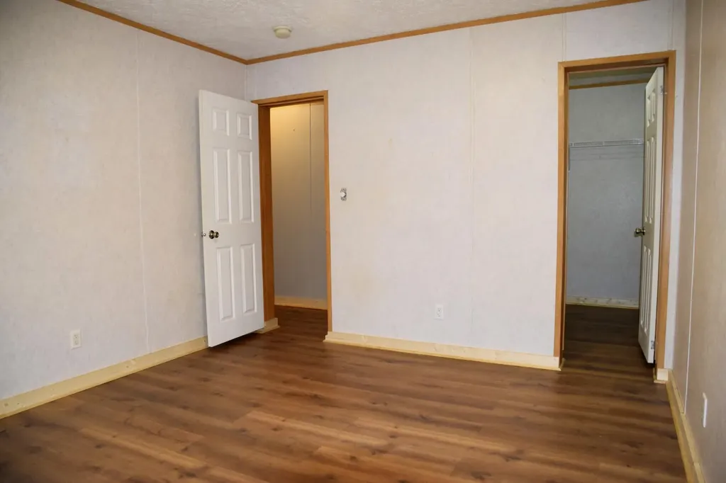 7223 Mt Carmel Road Maysville KY 41056
