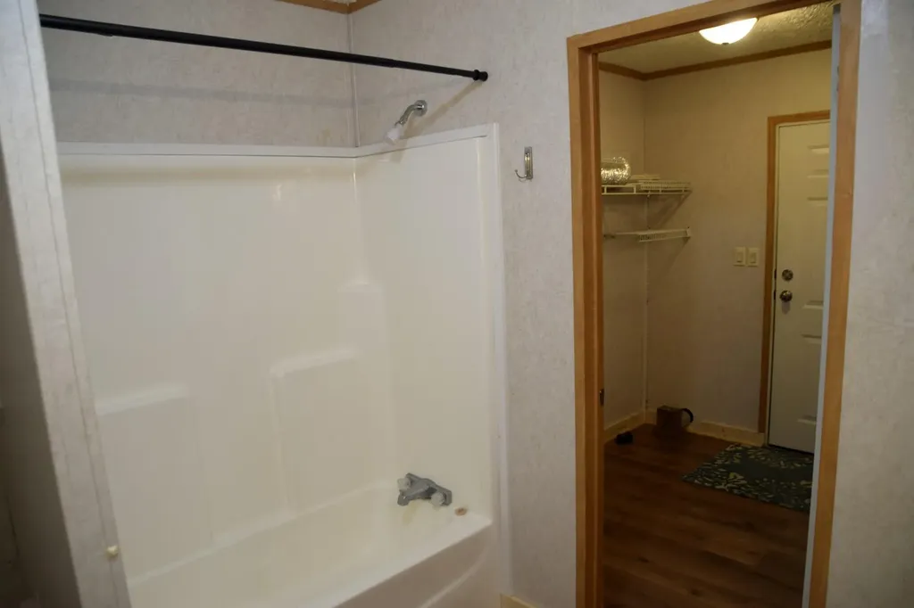 7223 Mt Carmel Road Maysville KY 41056