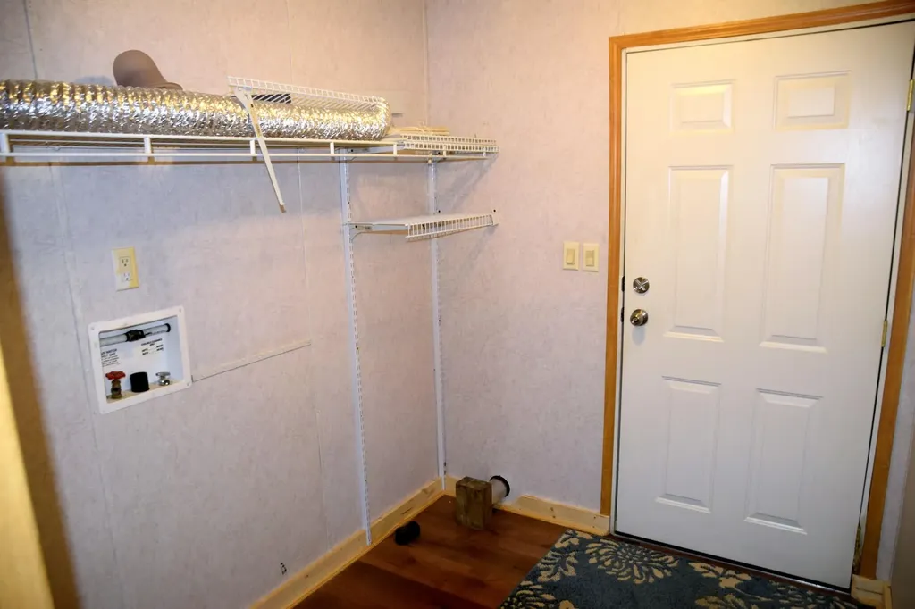 7223 Mt Carmel Road Maysville KY 41056