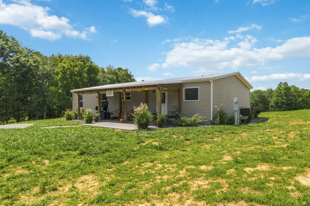 1510 State Highway 865 Eubank KY 42567