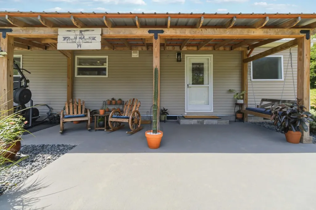 1510 State Highway 865 Eubank KY 42567
