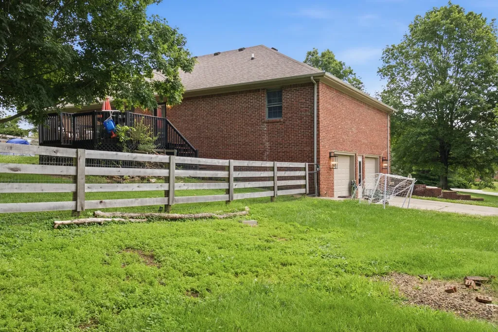 1321 Travis Drive Richmond KY 40475