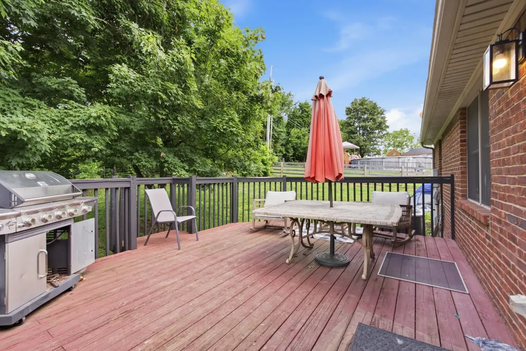 1321 Travis Drive Richmond KY 40475