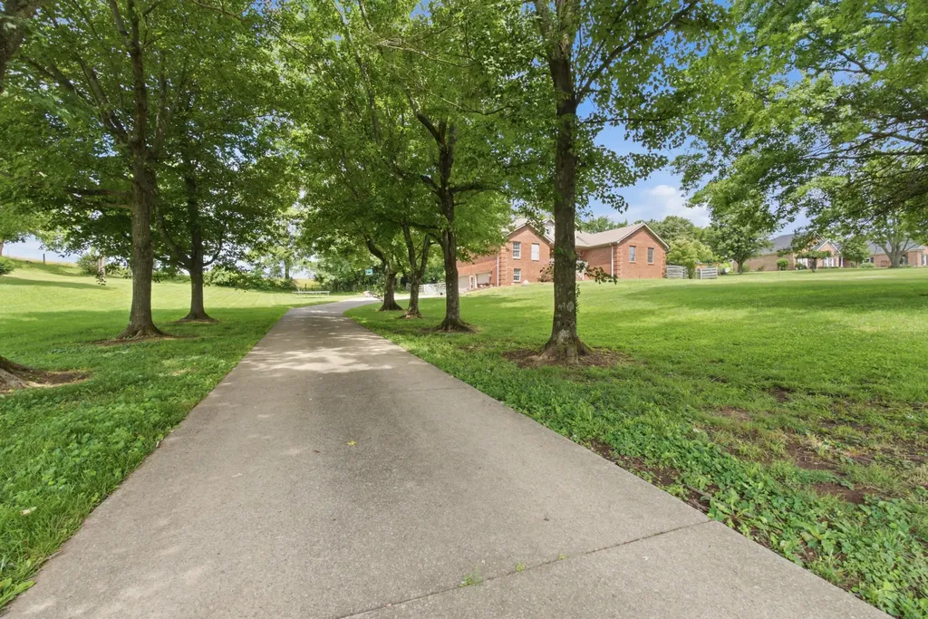 1321 Travis Drive Richmond KY 40475
