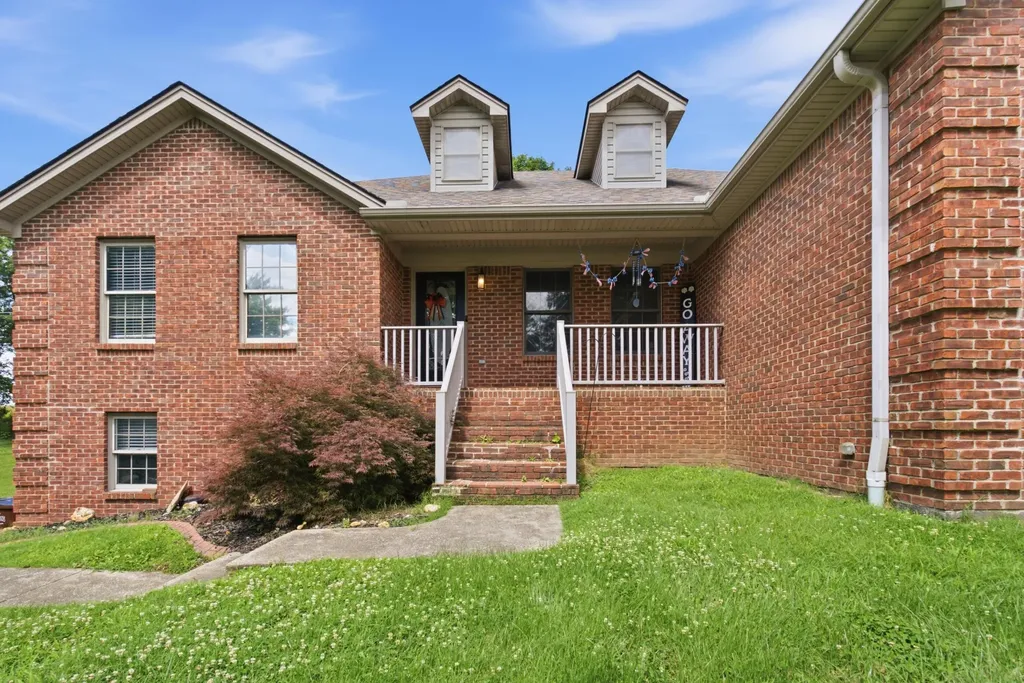 1321 Travis Drive Richmond KY 40475