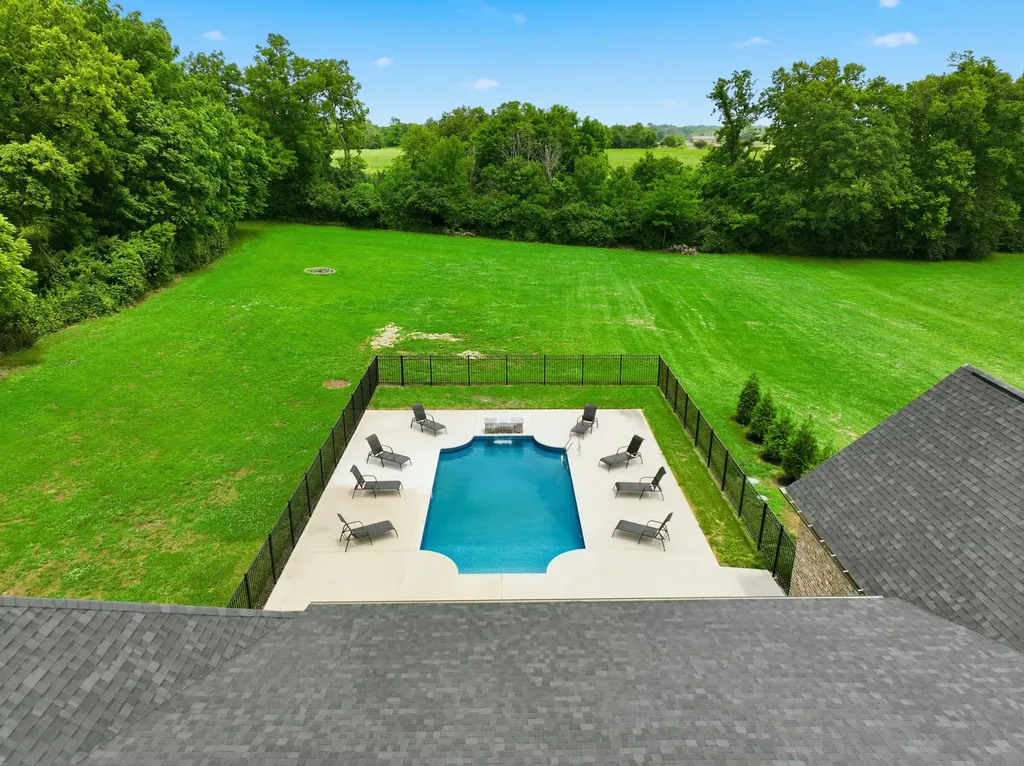 156 Rocky Waters Way Georgetown KY 40324
