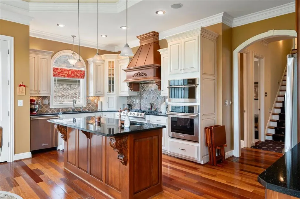 110 Loch Lomond Drive Georgetown KY 40324