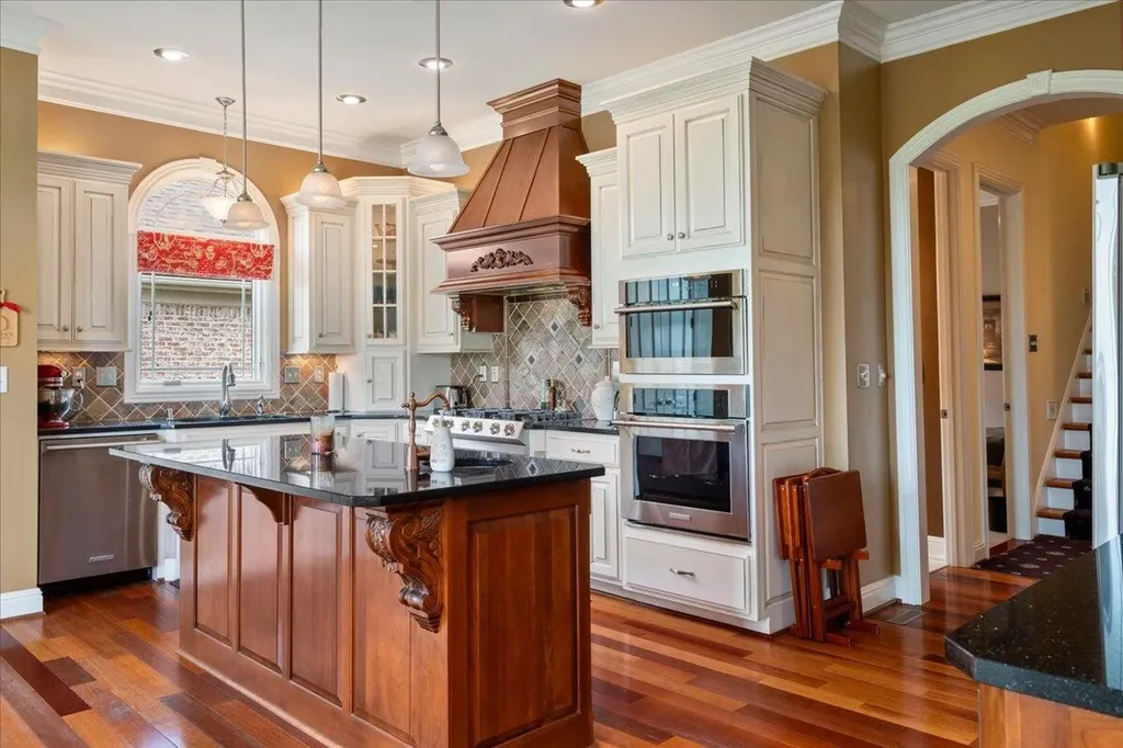 110 Loch Lomond Drive Georgetown KY 40324