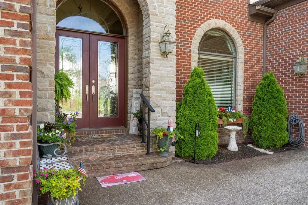 110 Loch Lomond Drive Georgetown KY 40324