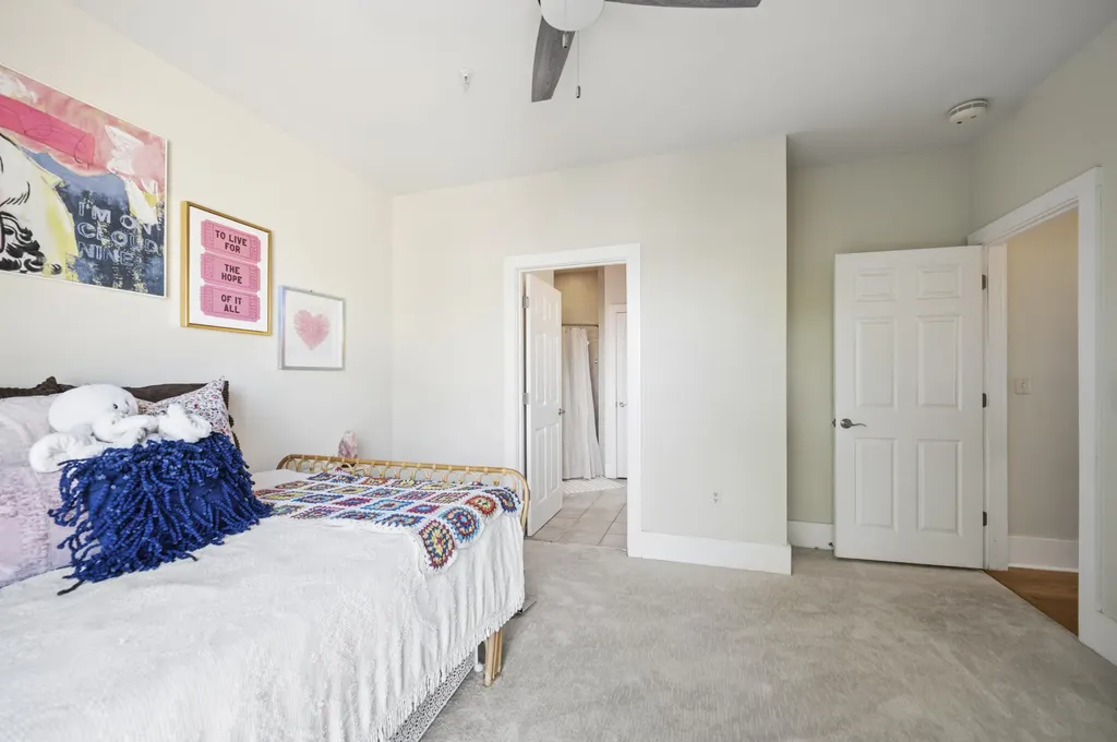 261 S Limestone Street Lexington KY 40508