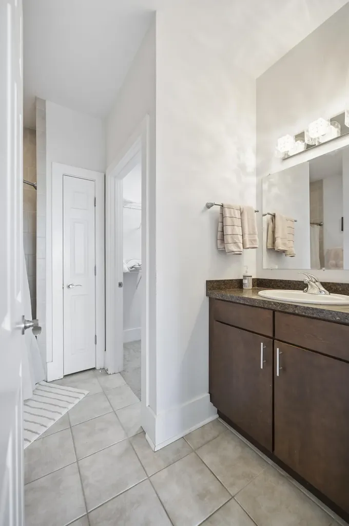 261 S Limestone Street Lexington KY 40508
