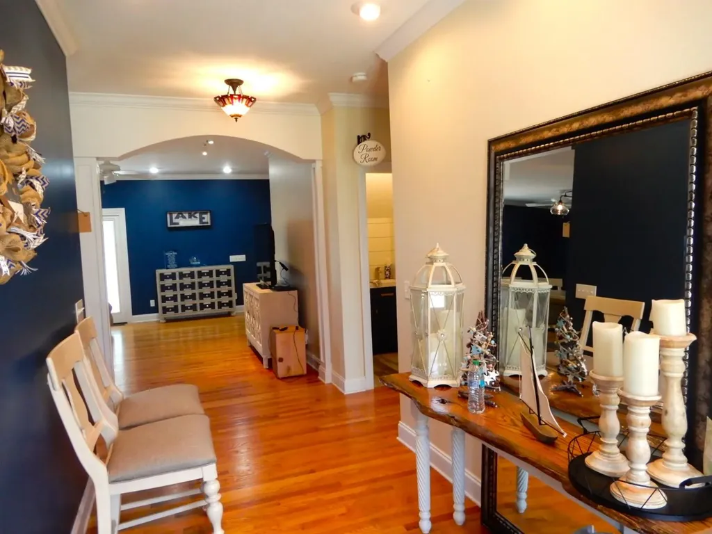 718 Marina Village Drive Grand Rivers KY 42045