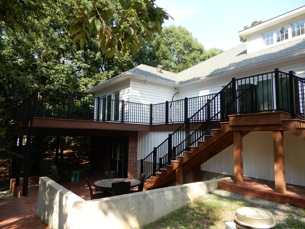 718 Marina Village Drive Grand Rivers KY 42045